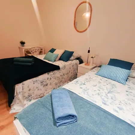 Private In Gothic Ostello